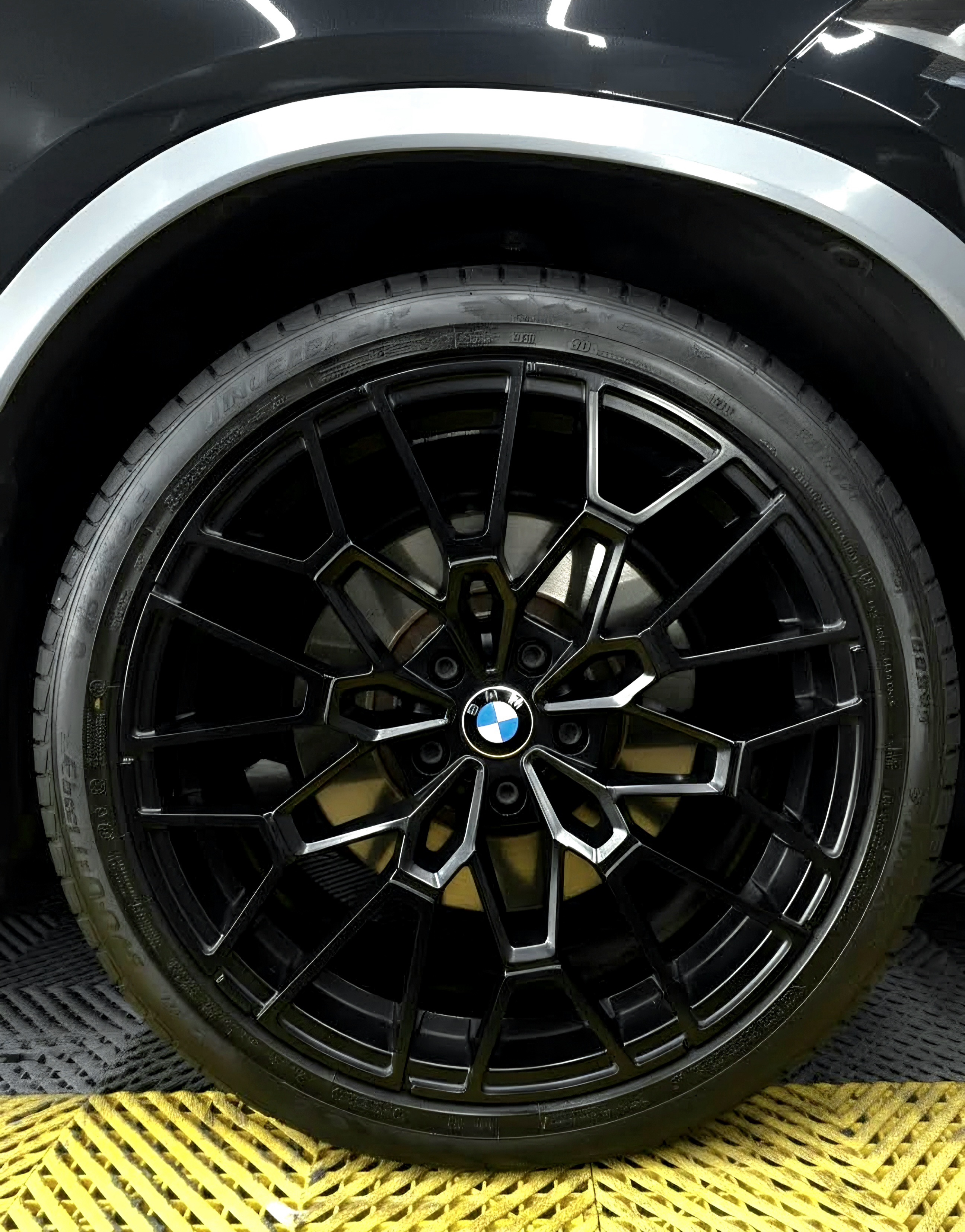 BMW wheel detail